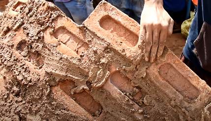 Brick work in Mud mortar